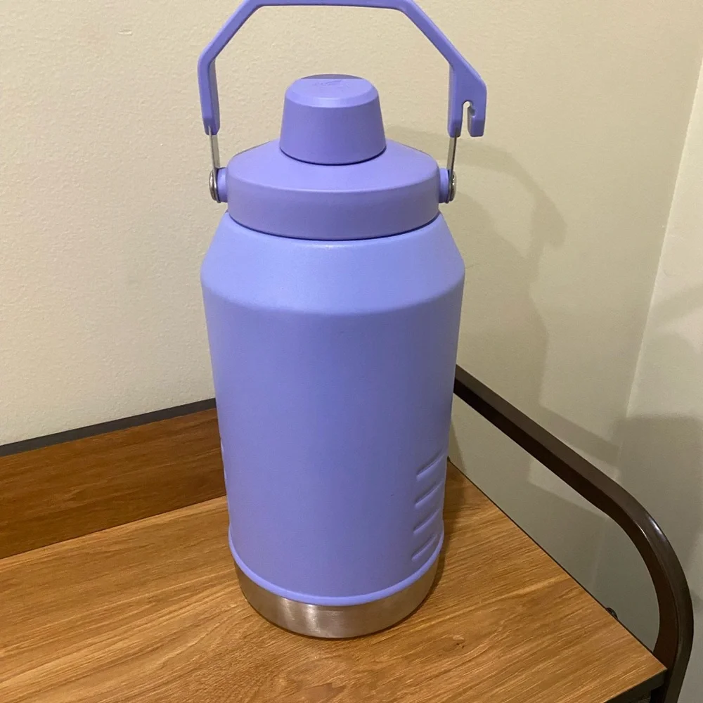 Stanley Fast-flow 96oz - Picture 2 of 6